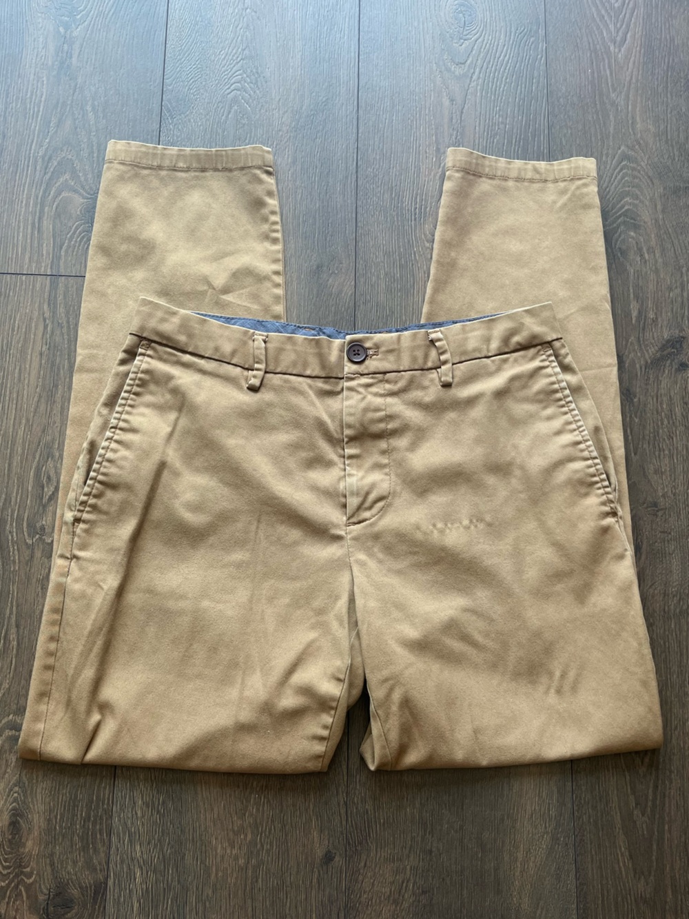Old Navy Chino Pants